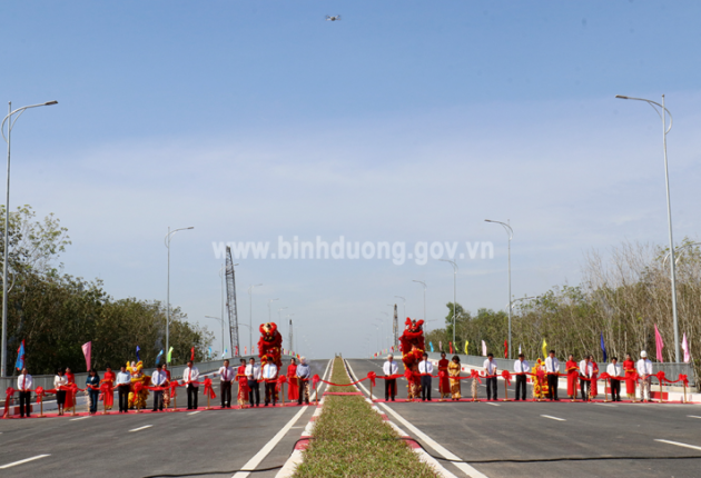 Khánh thành công trình xây dựng đường và cầu kết nối tỉnh Bình Dương và tỉnh Tây Ninh